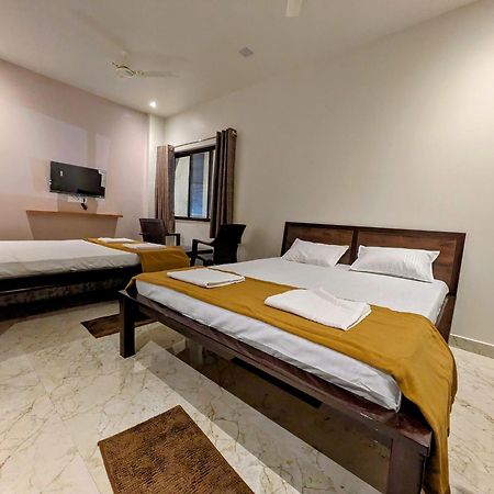 Hotel Madhusudan Executive Kolhapur Exterior photo