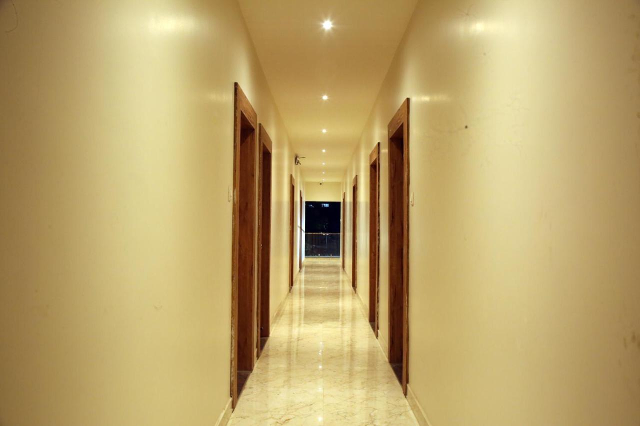 Hotel Madhusudan Executive Kolhapur Exterior photo